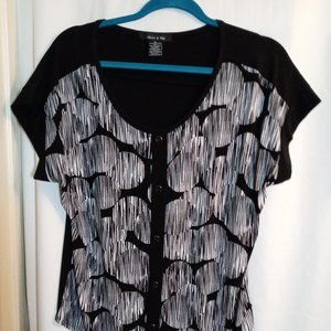 Adele & May Mock button front short sleeve dress top